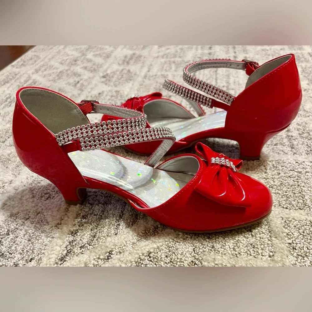 Sobeyo Red Patent, size 5